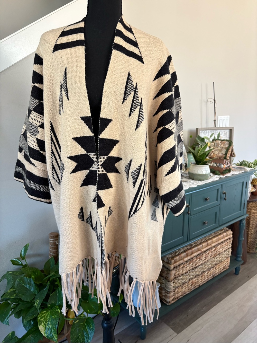 Black & Cream Aztec Fringe Cape - Unbranded
